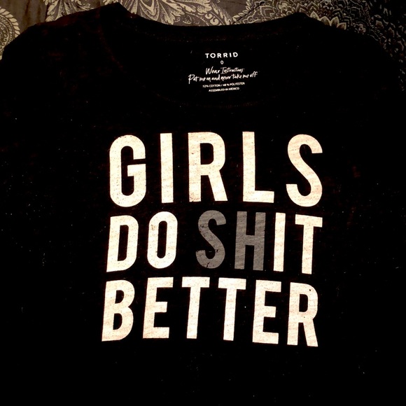 Torrid graphic tee 0X - Picture 3 of 5